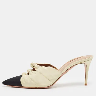 Pre-owned Aquazzura Mondaine Size 38 Cream/black Canvas Mules