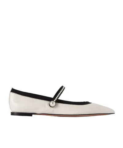 Aquazzura Romy Ballerina Shoes In White