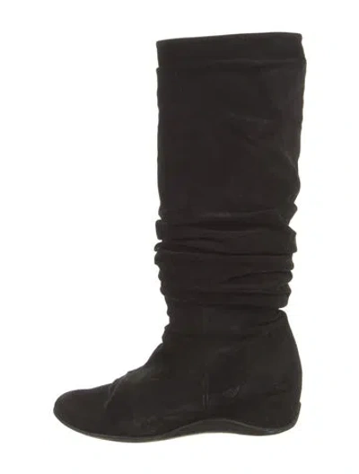 Pre-owned Aquazzura Suede Slouch Boots In Black
