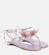 Aquazzura Verzierte Sandalen Zsa Zsa Aus Metallic-leder In Lavender