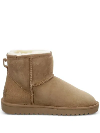 Ara Alaska Boots In Brown