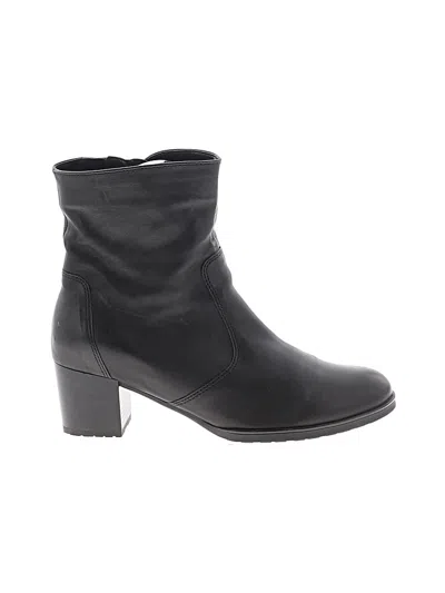 Pre-owned Ara Ankle Boots In Black