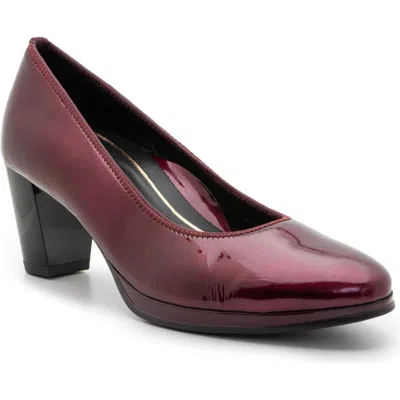 Ara Ophelia Pump In Red