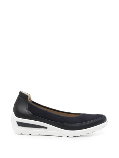 Ara Wedge Pumps In Blue