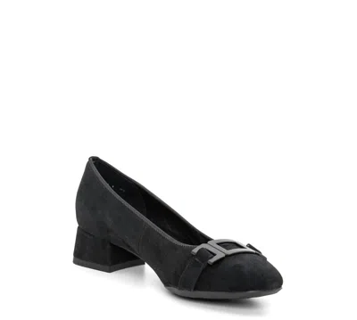 ARA WOMEN'S BUCKLE BLOCK HEEL PUMP IN BLACK