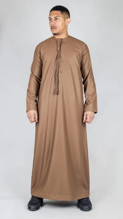 Arabic Thobes Men's Brown Thobe Emirati Islamic Jubba Robe Eid Tassel Regular Fit In Gold