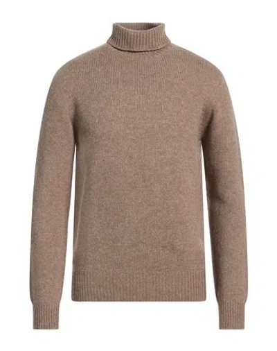 Aragona Man Turtleneck Light Brown Size 42 Wool, Cashmere