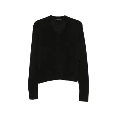Aragona V-neck Cashmere Sweater In Black