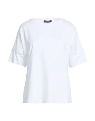 Aragona Woman T-shirt White Size 10 Cotton