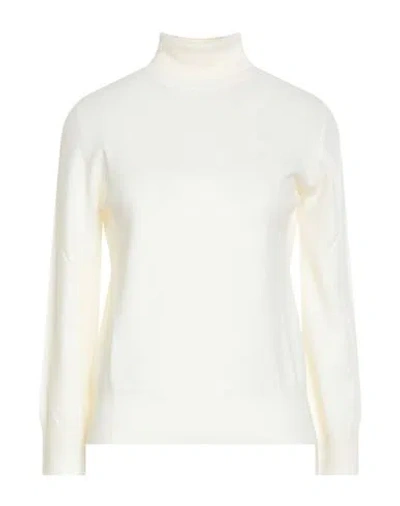 Aragona Woman Turtleneck Cream Size 10 Merino Wool In White