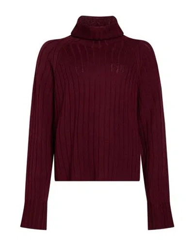 Aragona Woman Turtleneck Garnet Size 8 Merino Wool In Burgundy