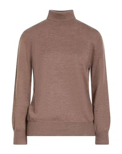 Aragona Woman Turtleneck Light Brown Size 8 Merino Wool