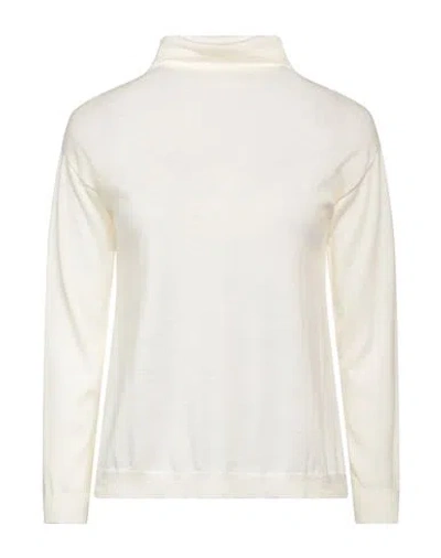 Aragona Woman Turtleneck Off White Size 10 Wool