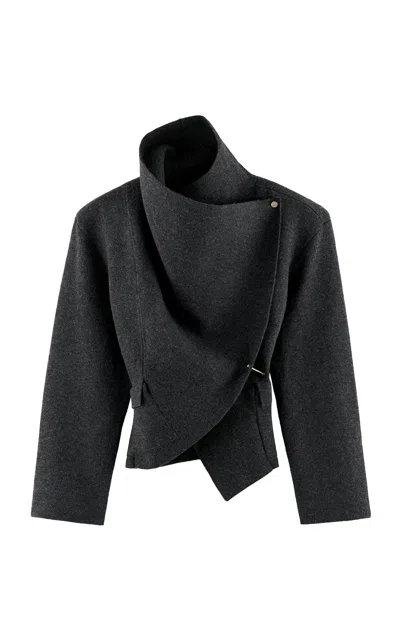 Arakii Exclusive Asymmetric Pin Wool Blazer In Black
