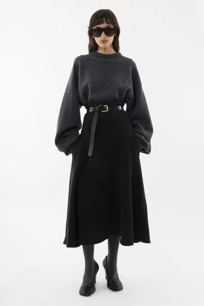 Arakii Knitted Flared Skirt In Gray