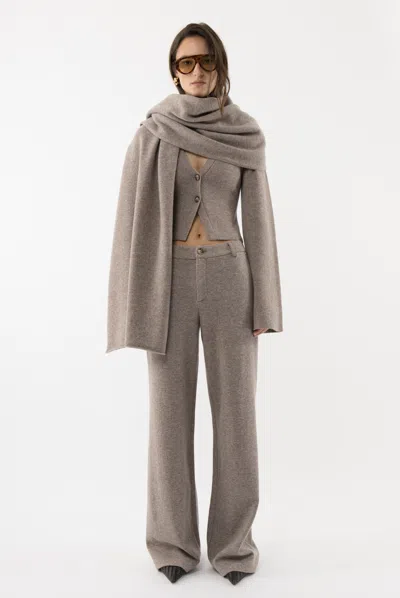 Arakii Knitted Scarf In Gray