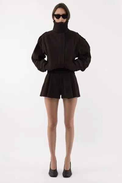Arakii Pleated Leather Shorts In Brown
