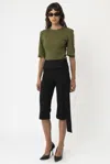 Arakii Structured Shoulder T-shirt In Deep Green