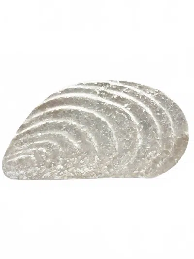 Aranaz Women's Mussel Clutch In Pearl In Silver
