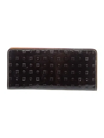Pre-owned Arcadia Patent Leather Clutch In Black