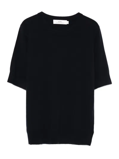 Arch4 Short-sleeve Crew-neck T-shirt In Black