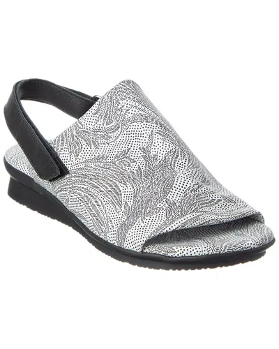 Arche Aurasy Leather Flat In White