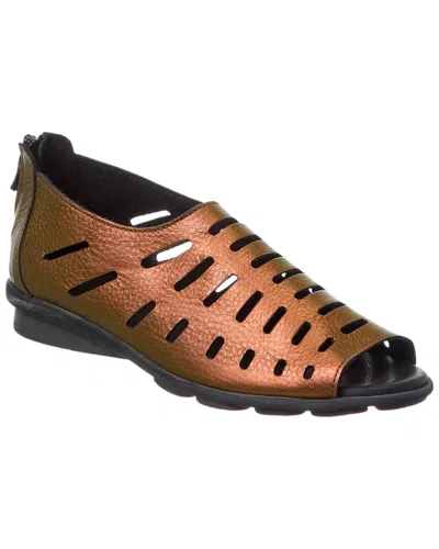 Arche Denyli Leather Sandal In Gold