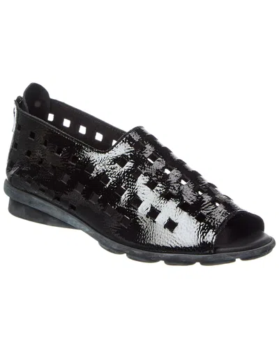 Arche Drick Patent Sandal In Black