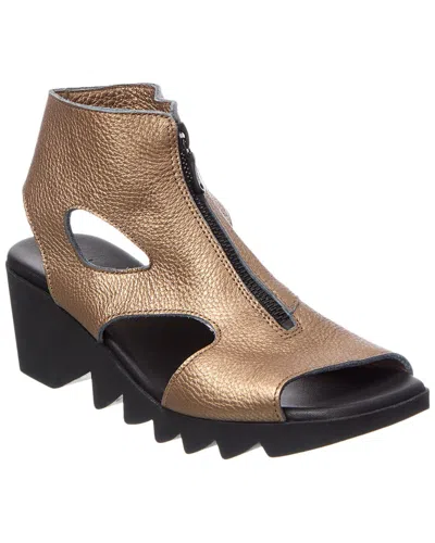 Arche Himawa Leather Sandal In Gold