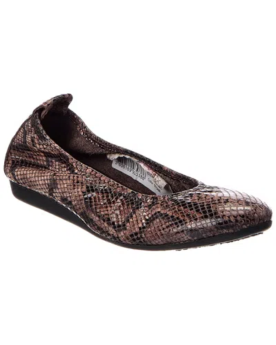 Arche Laius Leather Flat In Brown