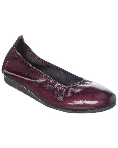 Arche Laius Leather Flat In Burgundy