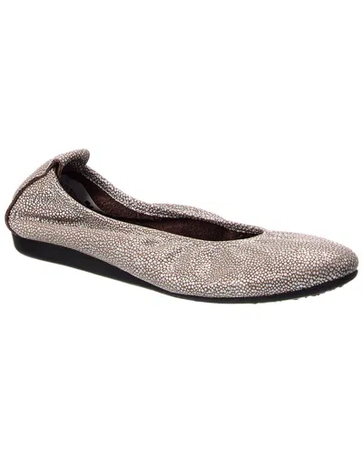 Arche Laius Leather Flat In Silver