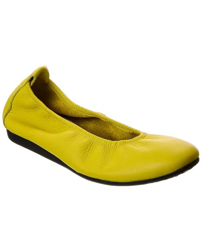 Arche Laius Leather Flat In Yellow