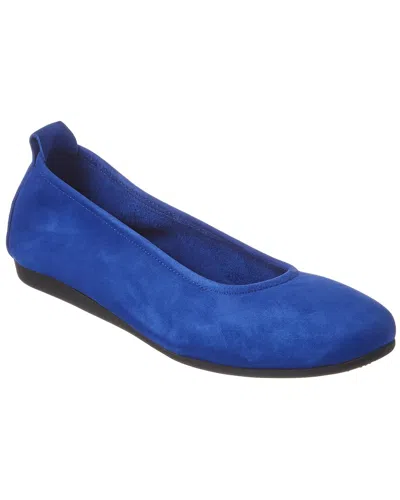 Arche Laius Suede Flat In Blue