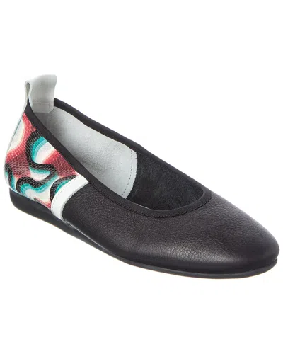 Arche Lamour Leather Flat In Black