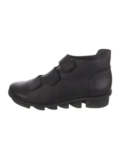 Pre-owned Arche Leather Boots In Black