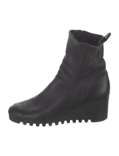 Pre-owned Arche Leather Boots In Black