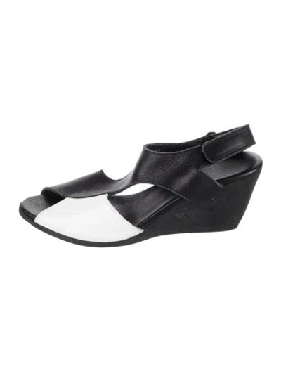 Pre-owned Arche Leather Colorblock Pattern Sandals In Black