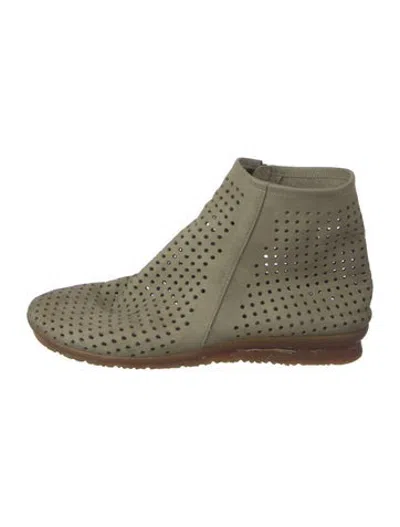Pre-owned Arche Leather Patterned Boots In Green
