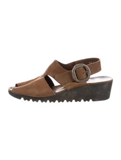 Pre-owned Arche Leather Slingback Pumps In Brown