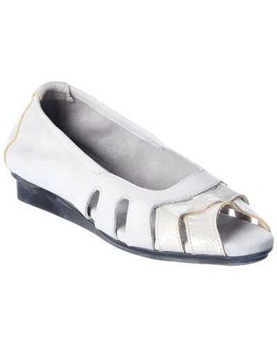 Arche Ninova Leather Flat In Animal Print