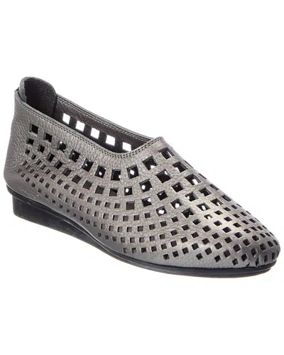 Arche Nirick Leather Flat In Gray