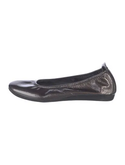 Pre-owned Arche Patent Leather Ballet Flats In Brown