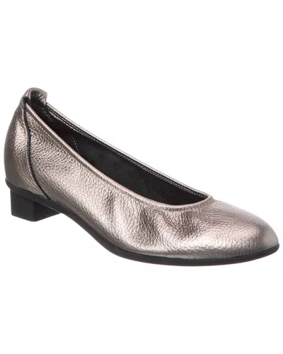 Arche Raisha Leather Pump In Gold
