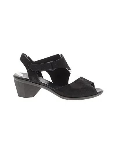 Pre-owned Arche Sandals In Black