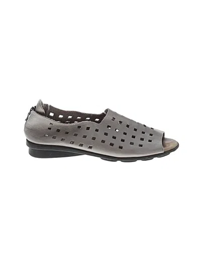 Pre-owned Arche Sandals In Gray