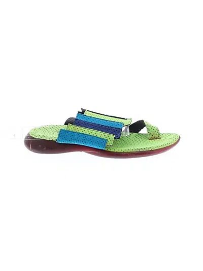 Pre-owned Arche Sandals In Green