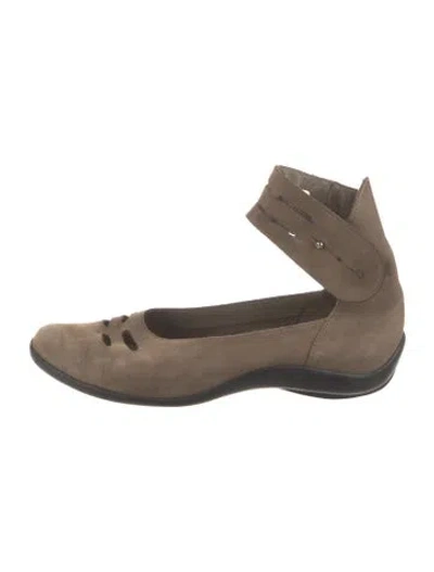 Pre-owned Arche Suede Ballet Flats In Brown