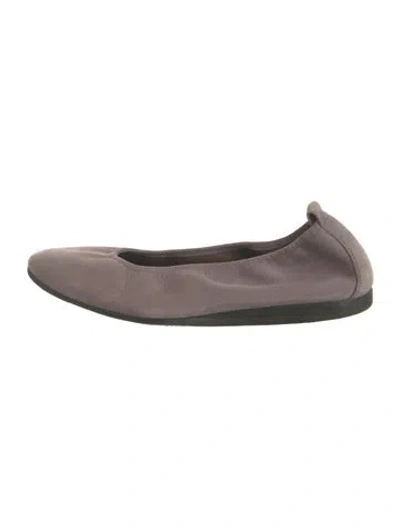 Pre-owned Arche Suede Ballet Flats In Grey