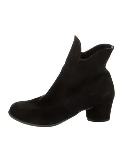 Pre-owned Arche Suede Boots In Black